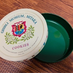 ジブリ美術館 クッキー缶の画像