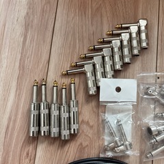 ソルダーレス　BELDEN8218.8412パッチケーブルとアダプターセットの画像