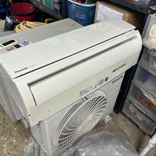 ⭕️分解洗浄済み⭕️ パナソニック　8畳用エアコン