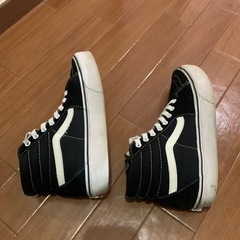 バンズスニーカーの画像