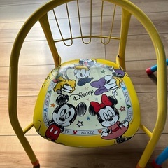 ミッキー・トーマスの椅子　2個セットの画像