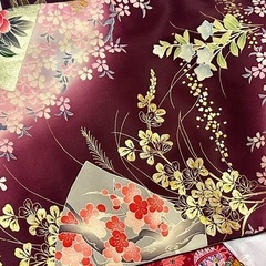 【決まりました！】お着物、長振り袖、ロゼ系、桜や紅葉柄の画像