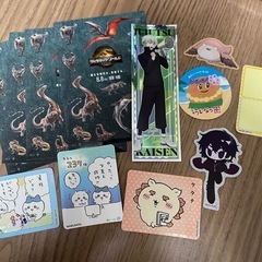 不用品　まとめ　ちいかわ　ぬいぐるみ　ステッカー　日焼け止め　携帯ケースの画像