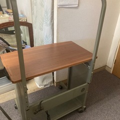 柳川市より　パソコンデスク　PCデスクの画像