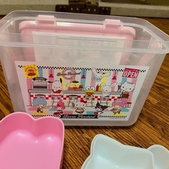 サンリオピューロランド　ランチケース 小物入れ ハローキティ・マイメロディーランチボックス　弁当箱　キッズの画像