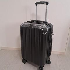 【新品未使用』【現役CA監修・日本企業企画】多機能　スーツケース 　機内持ち込み　 Sサイズ 40L　 隠しポケット　拡張機能＆外せるキャスター　ストッパー付き　 超軽量 　キャリーバッグ 　キャリーケース　  1〜3泊 　ブラックの画像