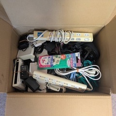無料！あげます！電気周辺機器の画像