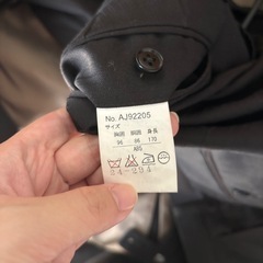 男性 スーツの画像
