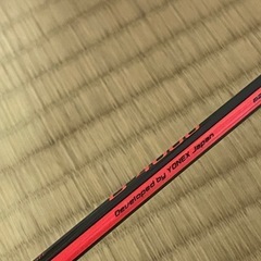 ヨネックス　バドミントンラケット　B-400 レッド　未使用　練習球付　シャトル付き3つ(racket fieid製）（r70814b7)の画像
