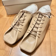 新品　スクエアトゥ レースアップバブーシュパンプス ベージュ Lサイズの画像