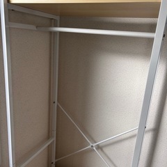 ハンガーラックの画像