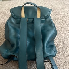 美品　marc by marc  jacobsの牛革リュックの画像