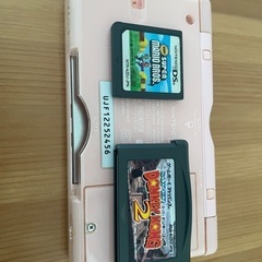 DS lite 状態的には美品かと思われます。 動作未確認 コードとペン紛失　ソフトもセットの画像