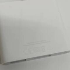 Apple USB-C Digital AV Multiport アダプタ〈Model：A2119〉の画像