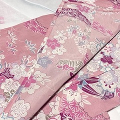 お着物、多分絽？落ち着いたピンク系、桜や松藤等柄、春夏服の画像