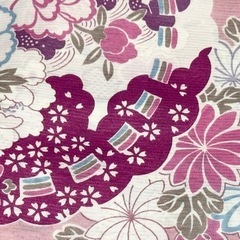 お着物、多分絽？落ち着いたピンク系、桜や松藤等柄、春夏服の画像