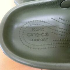 未使用品 クロックス サンダル 23.0cm オフロード スポーツ クロッグ カーキ色 crocs 緑系 アーミーグリーン 札幌 西野店の画像