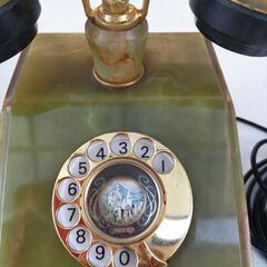 昭和レトロなオニキスの電話機の画像
