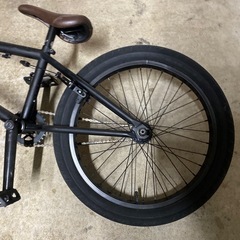 BMX 20.75インチ　FLYBIKES 2018 NEUTRON RHD FLAT BLACK の画像