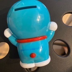 ドラえもん貯金箱の画像