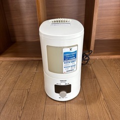 スチーム式加湿器の画像