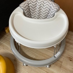 歩行器、バンボ　セットの画像