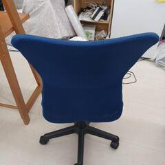 【ドリーム尾浜店】OAチェア　BL/BK　※使用感あり　高さ(H)94cm× 幅(W)44cm× 奥行(D)54cmの画像