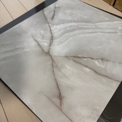 フロアタイルの画像