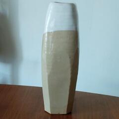 陶器 花瓶の画像