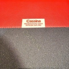 【4脚セット】Cassina（カッシーナ）正規品 アームチェア 赤 レザー／業務用・待合スペースに◎の画像