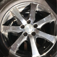 中古スタッドレスタイヤホイールの画像