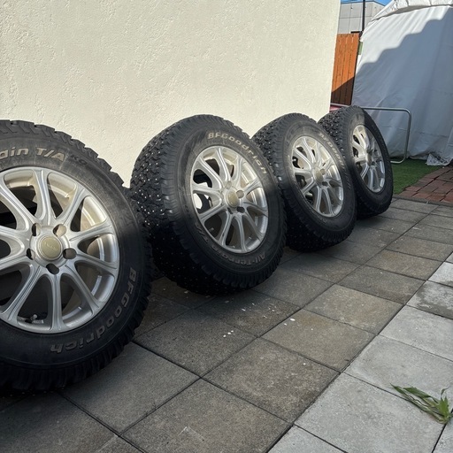 フルピンタイヤ