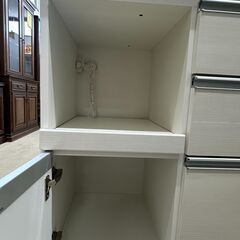 【ジャングルジャングル滋賀草津店】ジモティ来店特価‼  食器棚　松田家具　J-250882の画像
