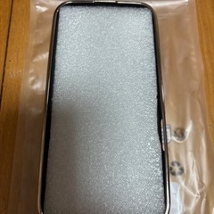 美品　iPhone16 カバーの画像