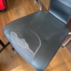 【差し上げます】レザー調 チェアの画像