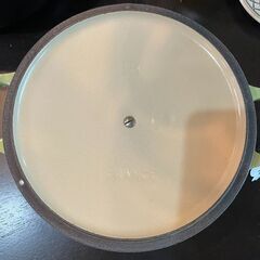 🔥🔥送料無料・設置無料有り🔥🔥ル・クルーゼ ココットロンド 18cm ライムグリーン 鋳物ホーロー鍋 フランス製 中古食器の画像