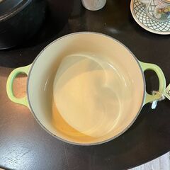 🔥🔥送料無料・設置無料有り🔥🔥ル・クルーゼ ココットロンド 18cm ライムグリーン 鋳物ホーロー鍋 フランス製 中古食器の画像