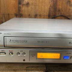 シャープ HDD付 VHS一体型DVDレコーダー DV-HRW35の画像