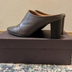GU ポインテッドトゥミュールの画像