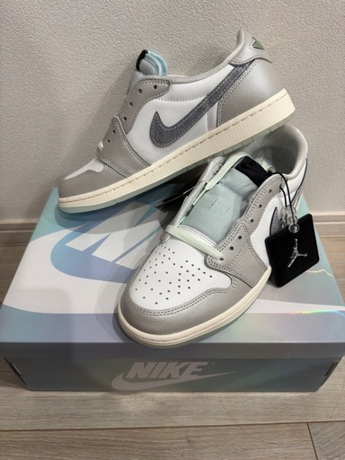 新品未使用NIKE27.5センチ ナイキ エアジョーダン1 LOW