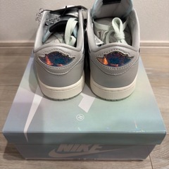 新品未使用NIKE27.5センチ ナイキ エアジョーダン1 ロー ルナイヤーの画像