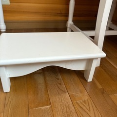 ホワイト家具4点セット②の画像