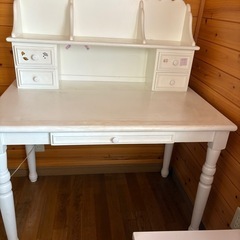 ホワイト家具4点セット②の画像