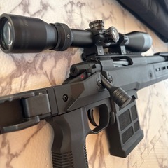 Double Eagle Magpul Pro 700 ボルトアクションスナイパーライフルの画像
