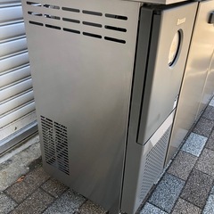 美品　台下冷蔵庫　2024年製　1200×
450の画像