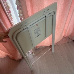 8/26まで 新品未使用 折りたたみ机の画像