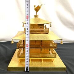 金色　お城　置物　オブジェの画像