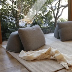 Fumi 無駄のないソファ　クッション＆背もたれ　グレーの画像