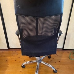 オフィスチェアの画像