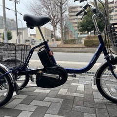 パナソニック電動アシスト三輪車ビビライフの画像